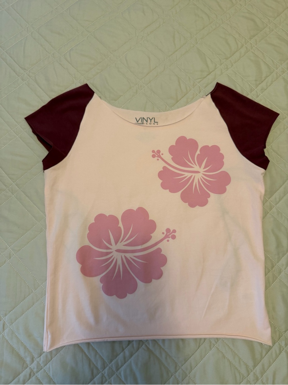 Amazon Pink Floral Raglan Sleeve Crop Top with Maroon Accents